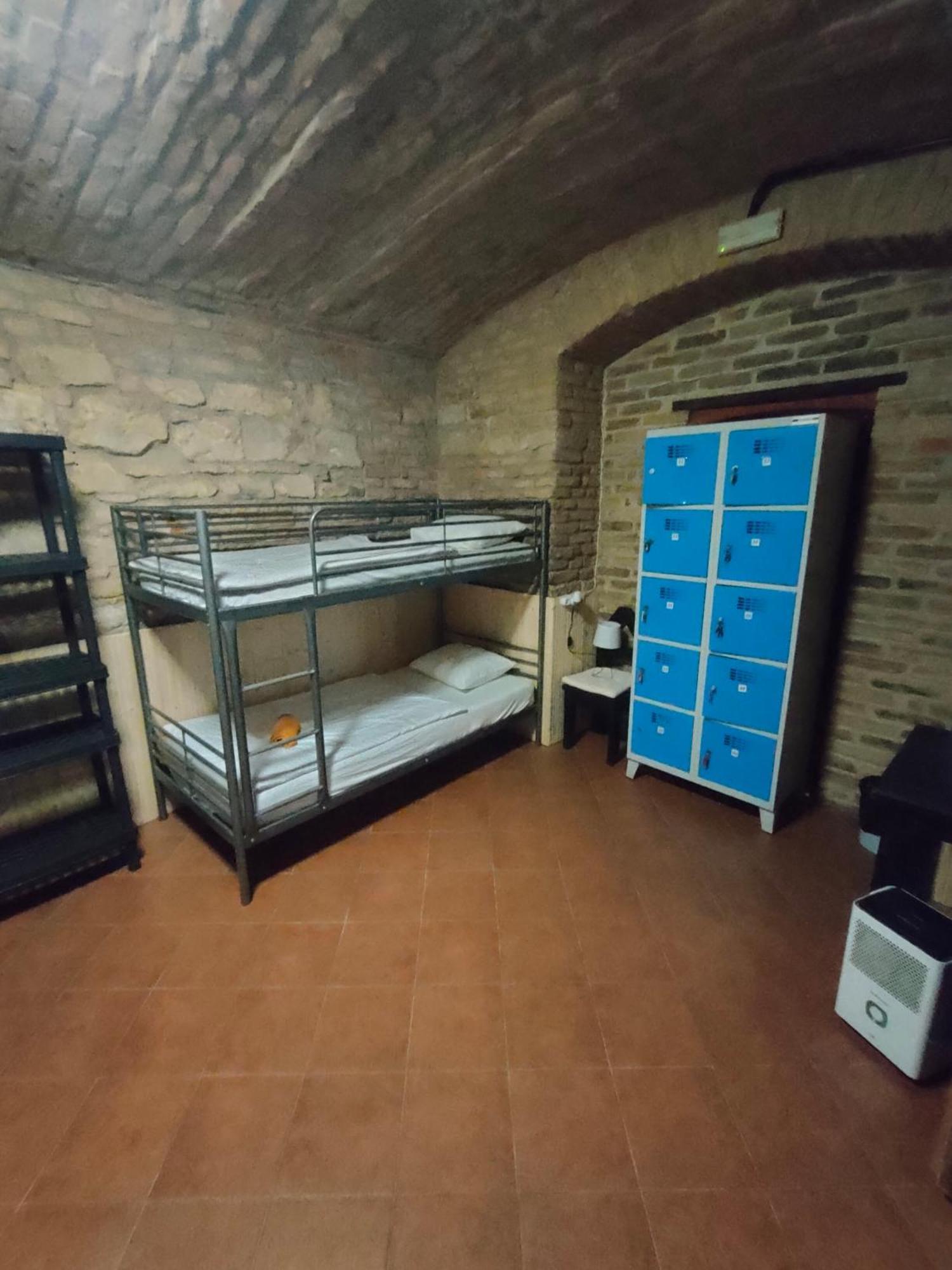 Alba Hostel Praha Eksteriør bilde