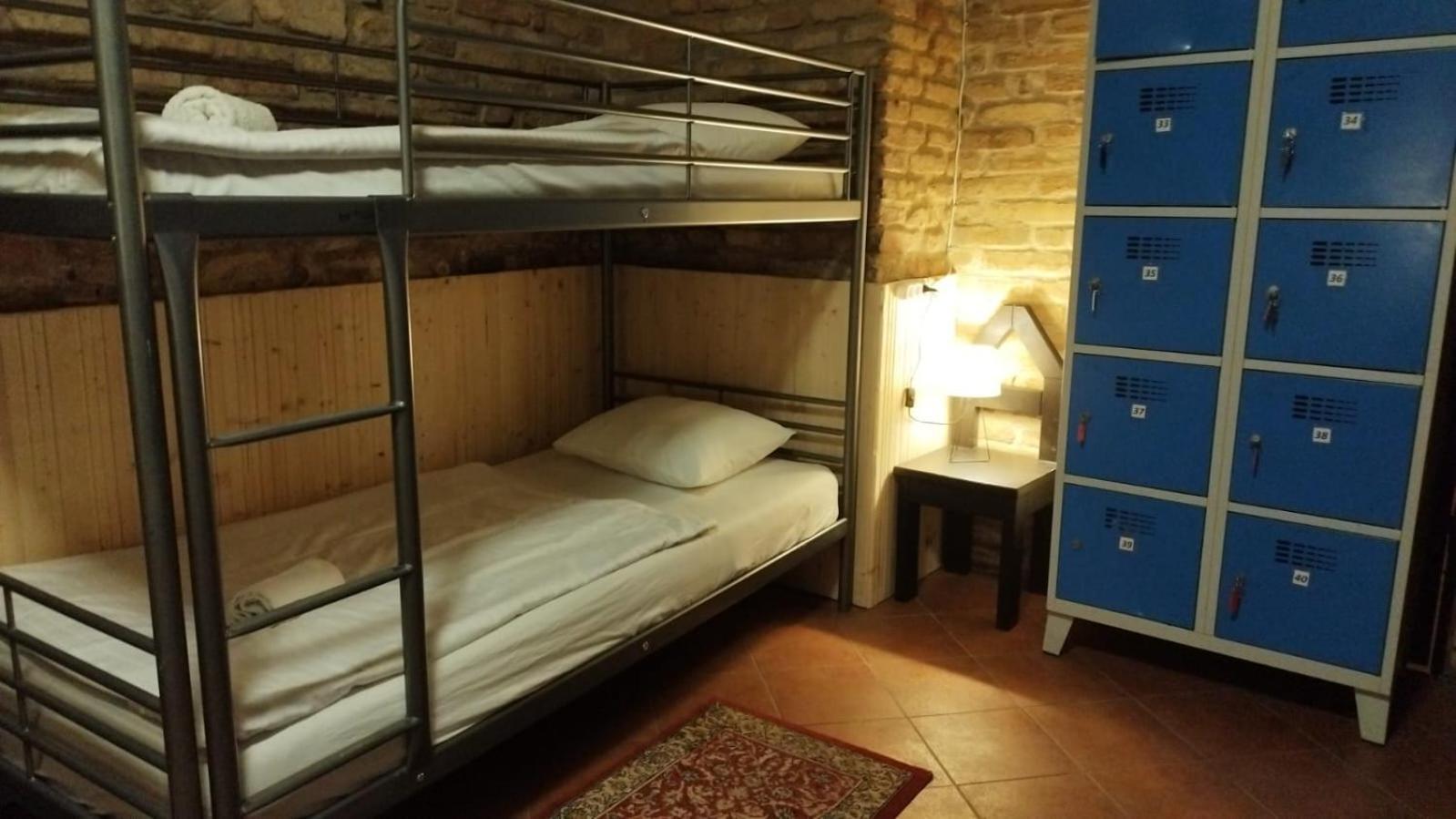 Alba Hostel Praha Eksteriør bilde