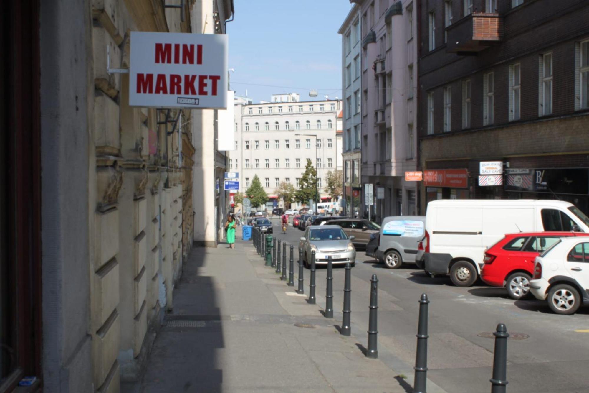 Alba Hostel Praha Eksteriør bilde